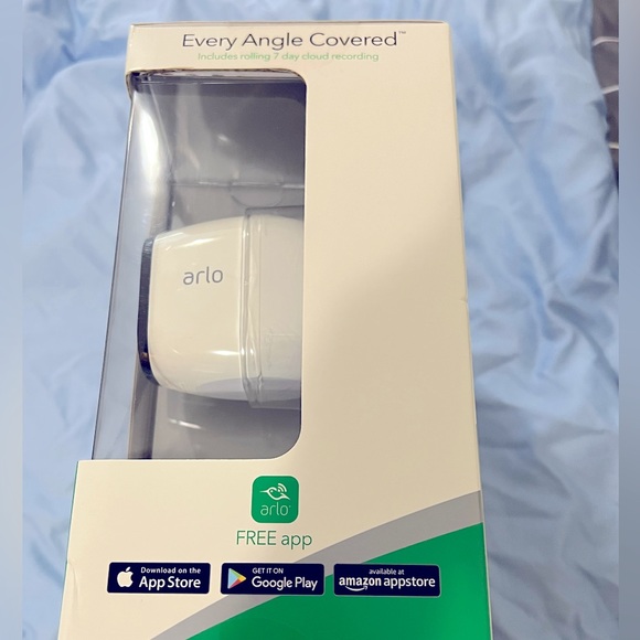 Arlo Pro 100% Wire Free 2 HD Security Indoor/Outdoor Cameras - Picture 2 of 12